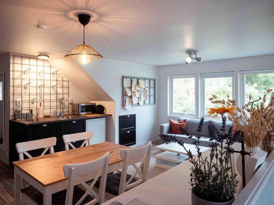 A Lovely Bright Apartment With It'S Own Entrance Kungsbacka Exterior photo
