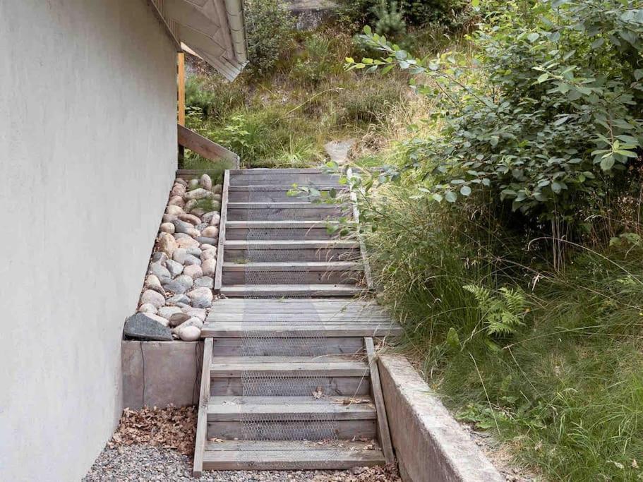 A Lovely Bright Apartment With It'S Own Entrance Kungsbacka Exterior photo